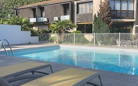 Hotel Pyrene